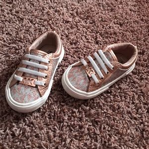 toddler shoes